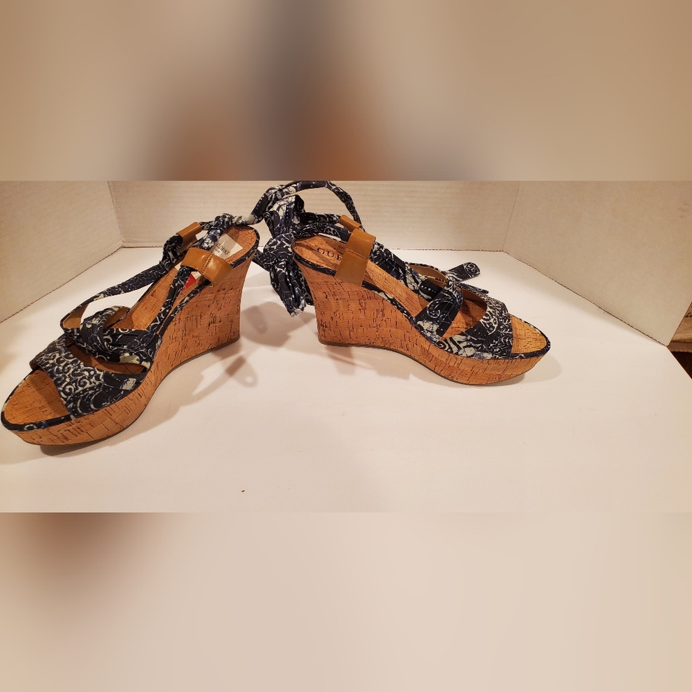 Guess Women's Wedge Sandals - Blue Size 9.5M New!